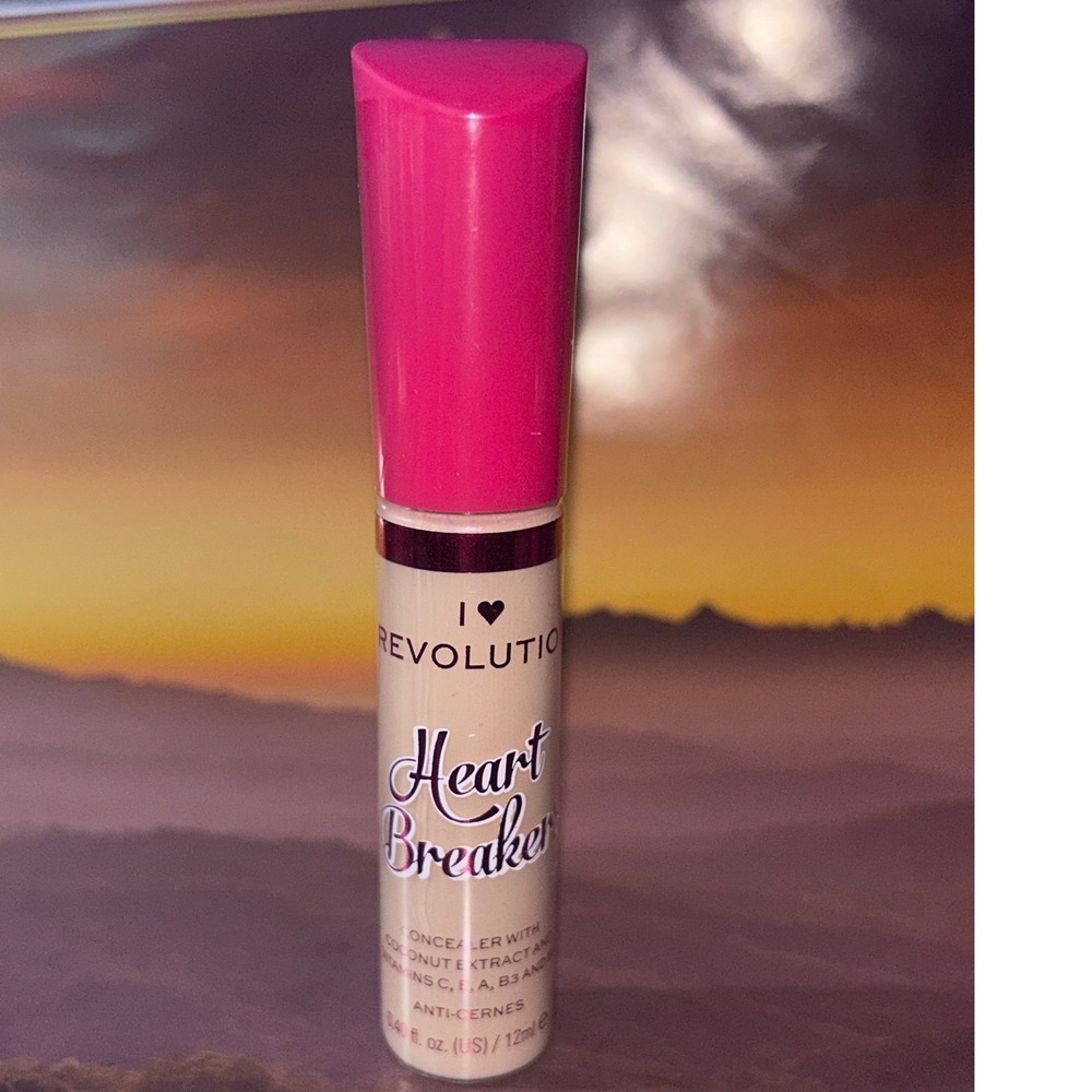 Revolution Heart Breaker Concealer‎ Anti-Cernes- Buttermilk